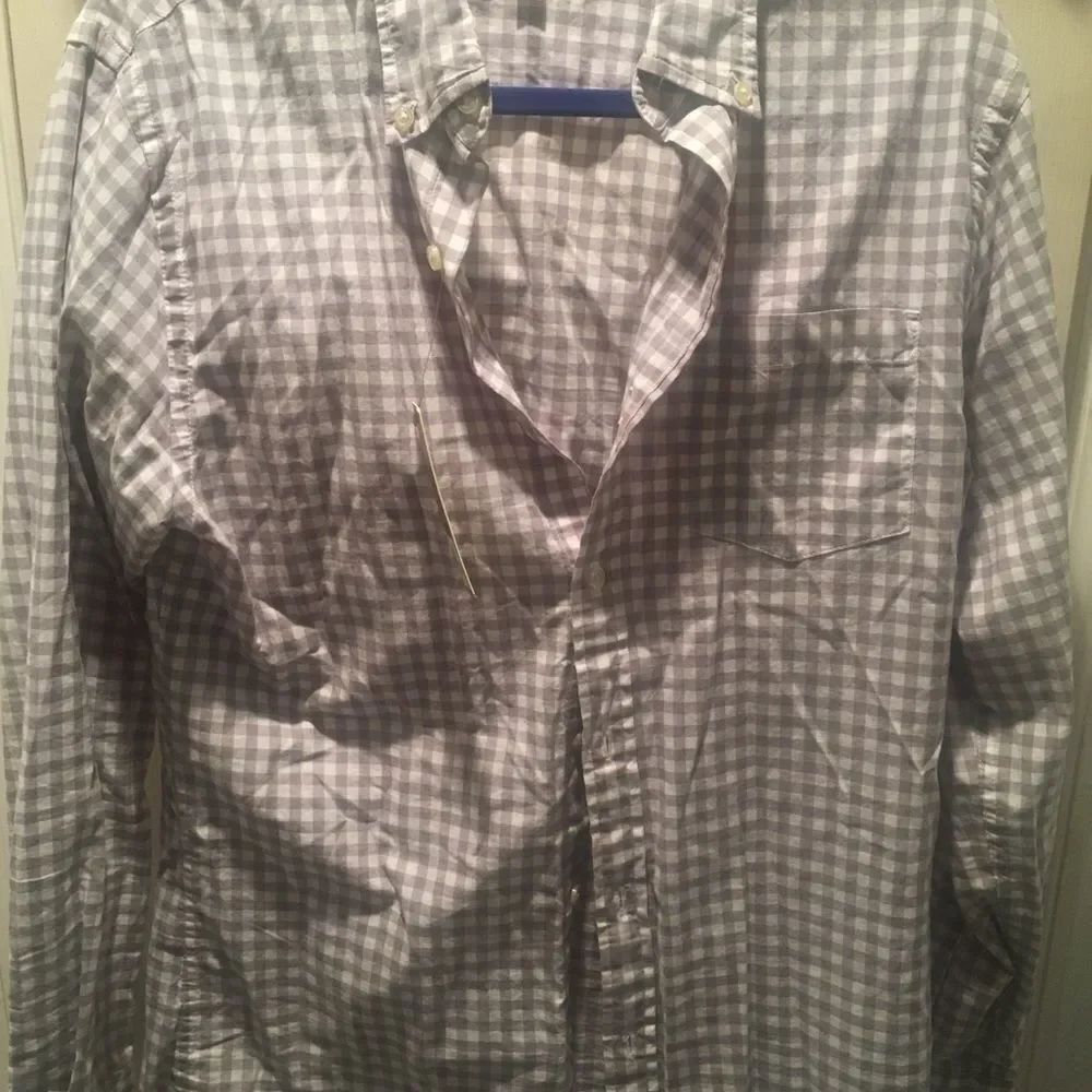 Sonoma Men’s Grey Gingham Long Sleeve Button Up
